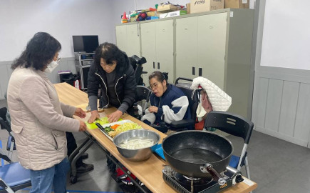 25. 3. 11.(화) 디딤돌배움터 2회기 '떡볶이 만들기'