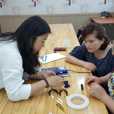 리본공예 수업했어요