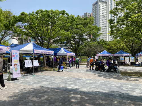 [크기변환]05. 부스 전경 (2).jpg