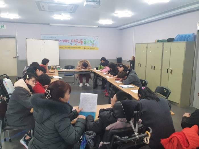 KakaoTalk_20200218_164335527_15.jpg