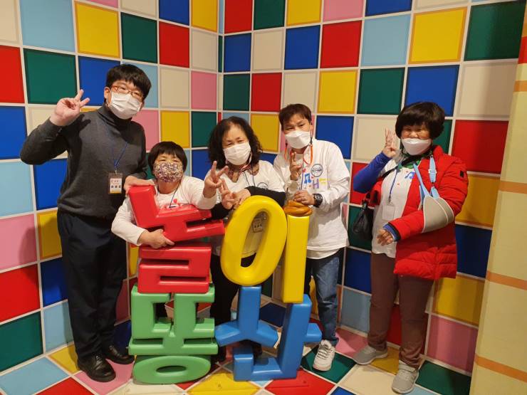 0KakaoTalk_20201123_212204826_20.jpg