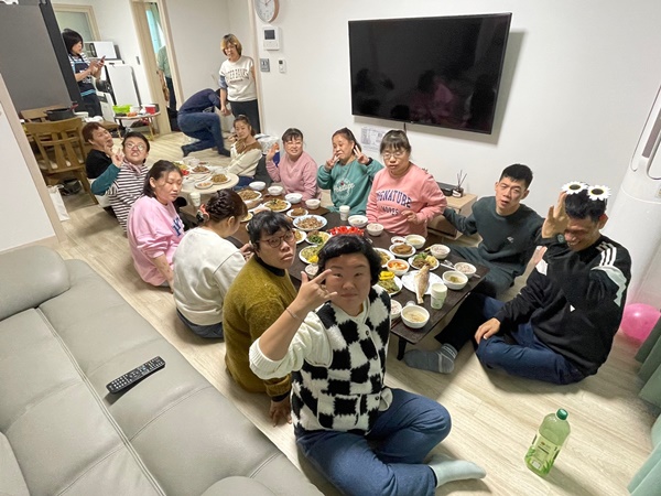 KakaoTalk_20230228_214700333_02.jpg