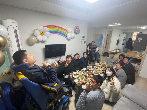 KakaoTalk_20230228_164022185_04.jpg