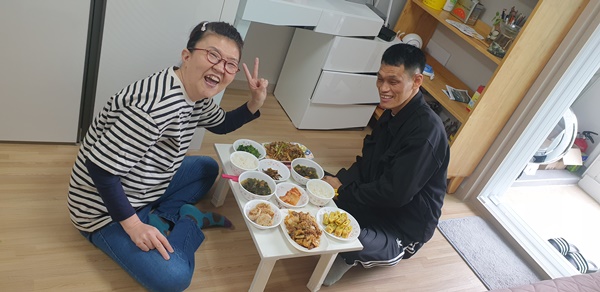 2023. 3. 17.(금) 대인관계지원(김경아집방문).jpg