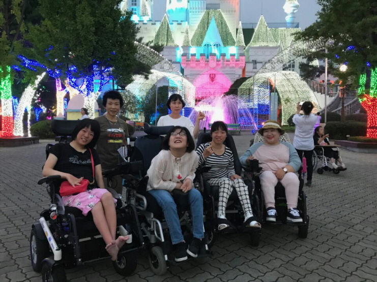 꾸미기_최종KakaoTalk_20180829_140836604.jpg