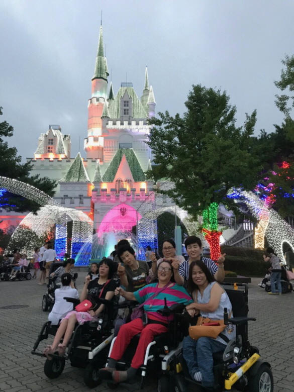 꾸미기_최종KakaoTalk_20180829_140837127.jpg