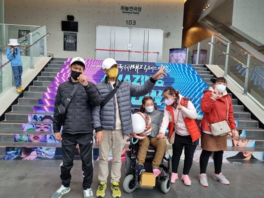 KakaoTalk_20221112_172249567_06.jpg