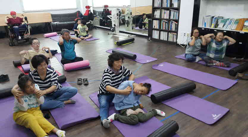 [크기변환]요가 진행기록지 3회차 사진(B반) 2.jpg