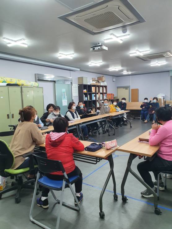 0KakaoTalk_20201104_100751795_09.jpg